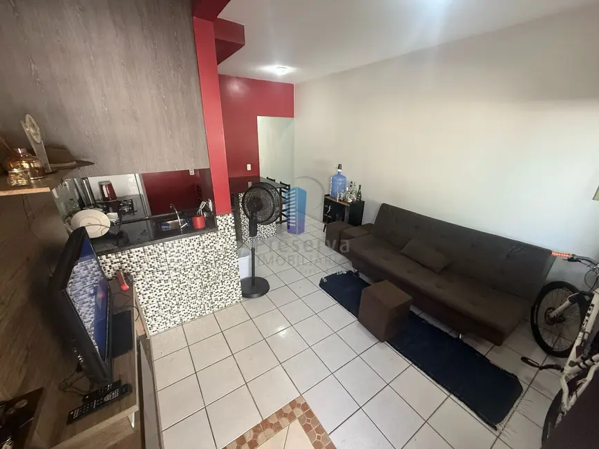 Foto 2 de Casa com 2 quartos à venda, 54m2 em Cidade Nova, Itajai - SC