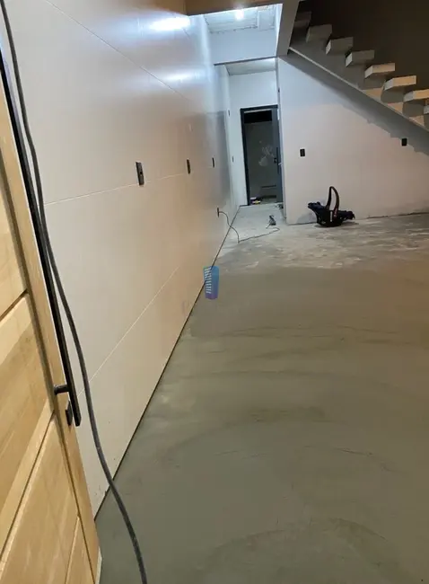 Foto 1 de Terreno / Lote à venda, 100m2 em Espinheiros, Itajai - SC