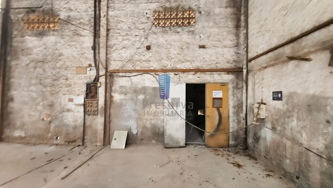 Foto 6 de Armazém / Galpão para alugar, 900m2 em São João, Itajai - SC