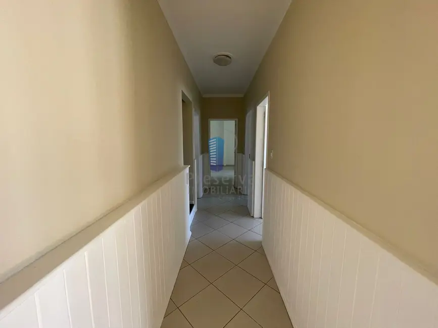 Foto 8 de Casa com 6 quartos para alugar, 350m2 em Dom Bosco, Itajai - SC