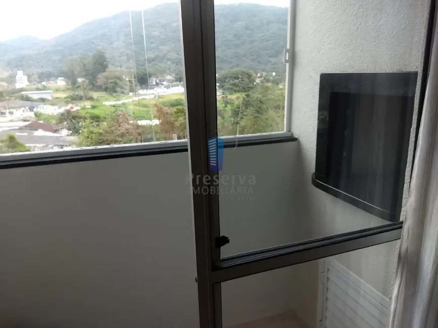 Foto 8 de Apartamento com 2 quartos para alugar, 55m2 em Espinheiros, Itajai - SC