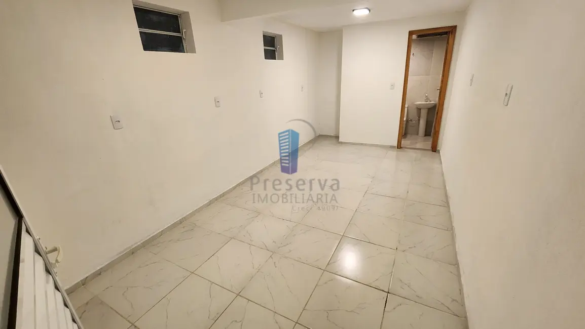 Foto 4 de Kitnet com 1 quarto para alugar, 17m2 em Cidade Nova, Itajai - SC