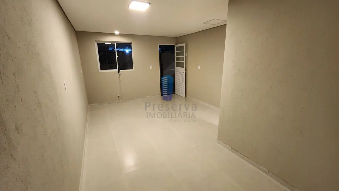 Foto 4 de Kitnet com 1 quarto para alugar, 20m2 em Cidade Nova, Itajai - SC