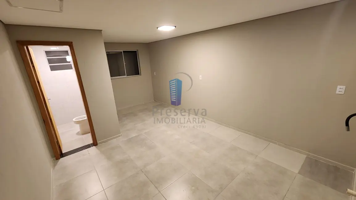 Foto 3 de Kitnet com 1 quarto para alugar, 20m2 em Cidade Nova, Itajai - SC