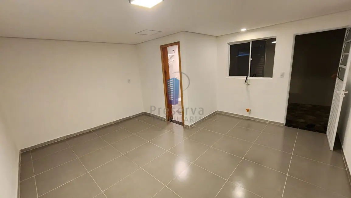 Foto 4 de Kitnet com 1 quarto para alugar, 22m2 em Cidade Nova, Itajai - SC