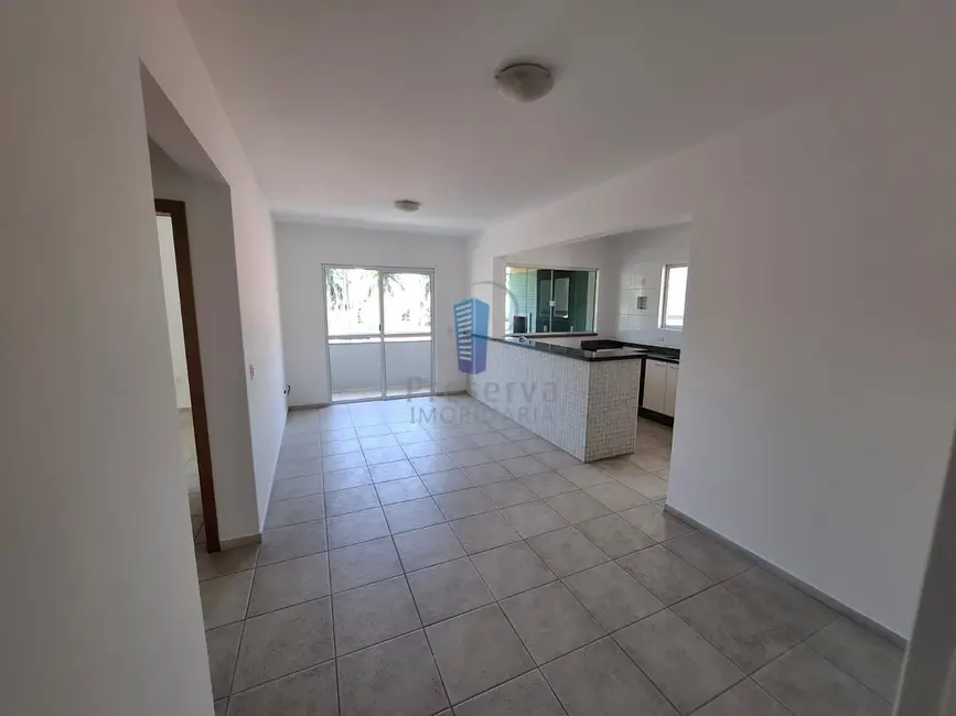 Foto 2 de Apartamento com 2 quartos para alugar, 75m2 em Centro, Itajai - SC