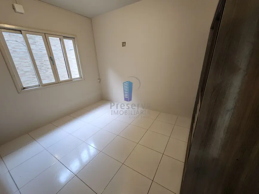 Foto 8 de Casa com 4 quartos para alugar, 230m2 em Dom Bosco, Itajai - SC