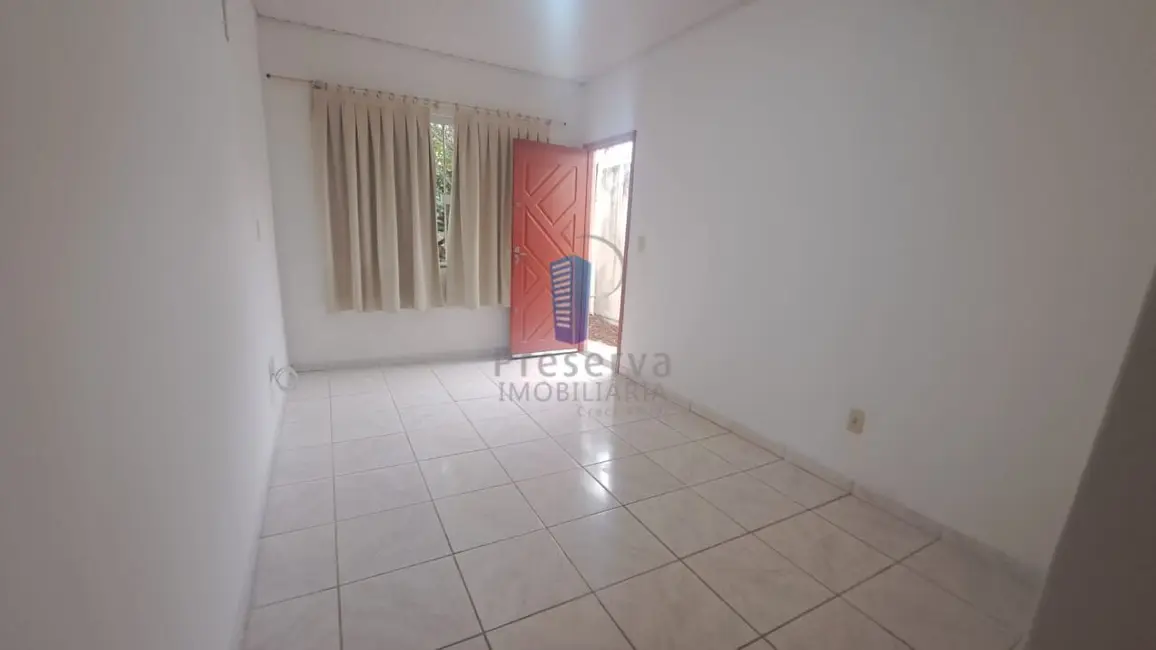 Casa com 2 quartos para alugar, 100m2 em Fazenda, Itajai - SC - imagem 6 Foto 6 de Casa com 2 quartos para alugar, 100m2 em Fazenda, Itajai - SC