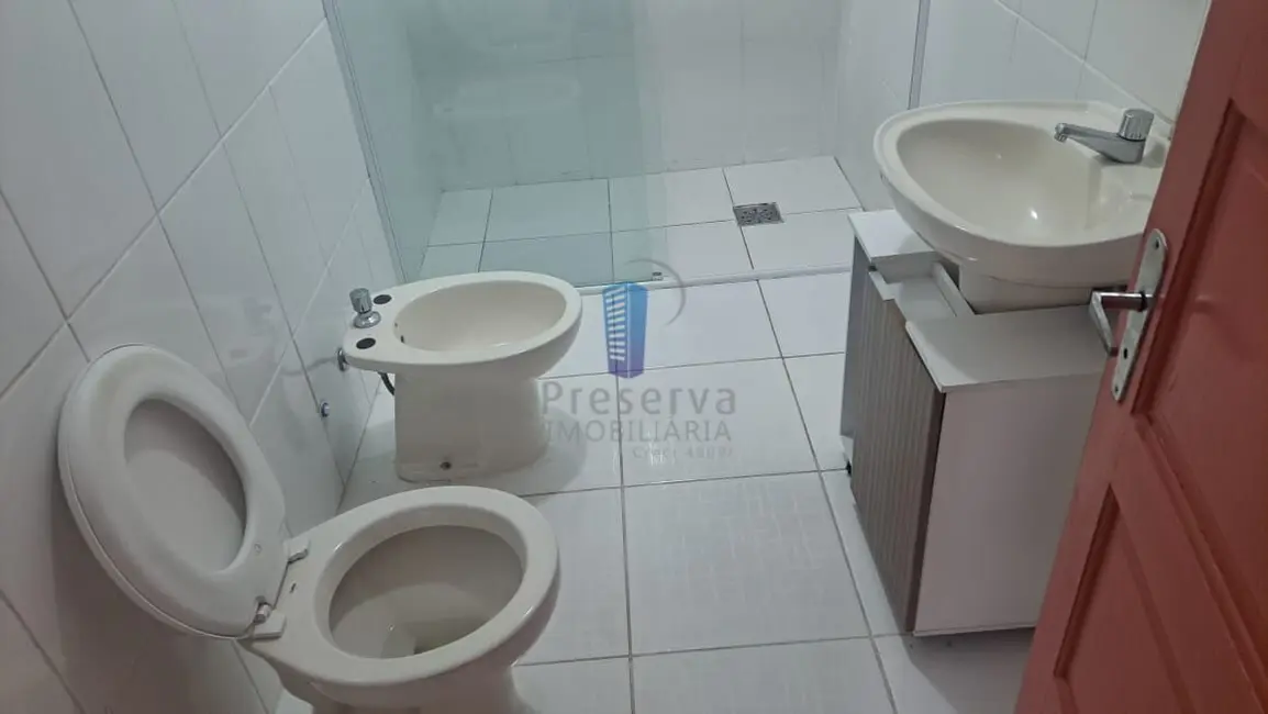 Foto 21 de Casa com 2 quartos para alugar, 100m2 em Fazenda, Itajai - SC