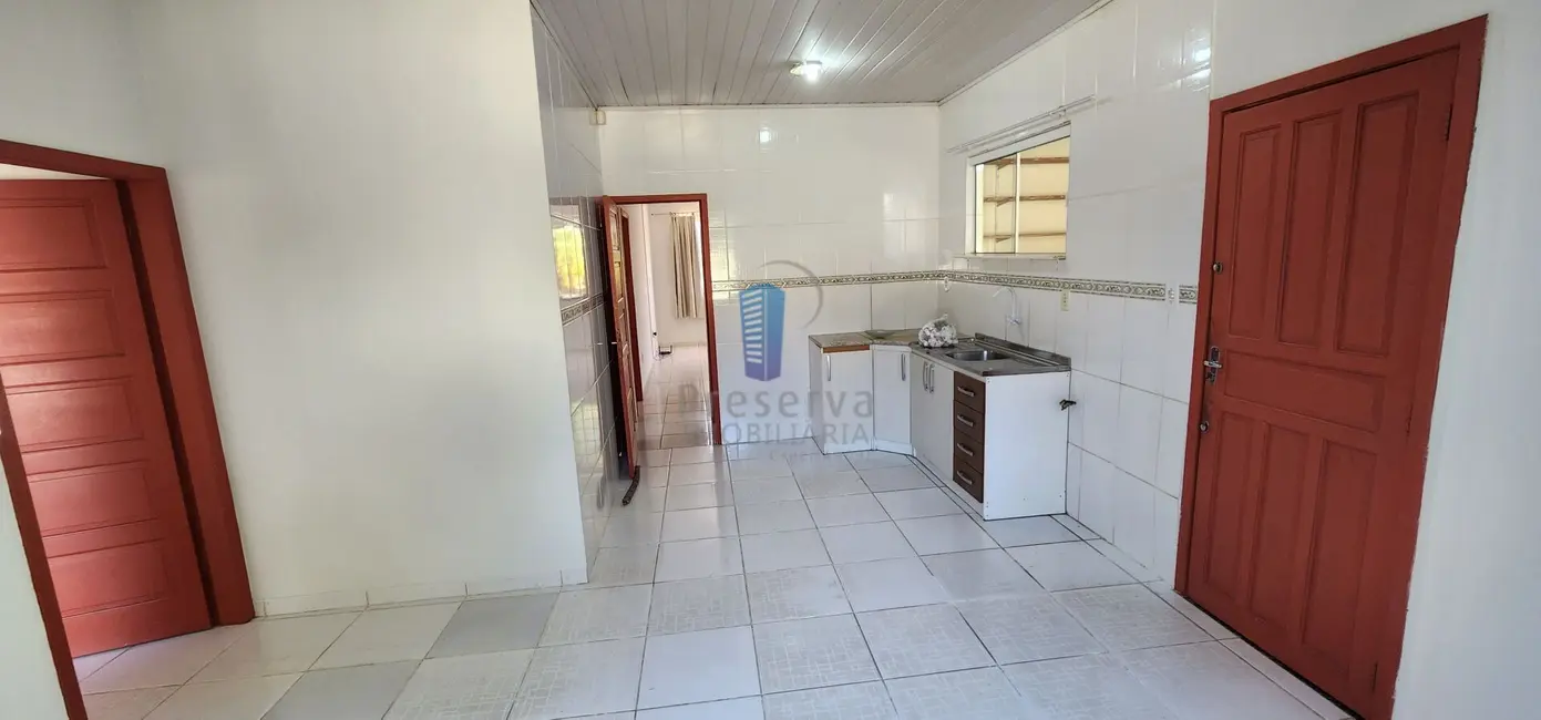 Foto 9 de Casa com 2 quartos para alugar, 100m2 em Fazenda, Itajai - SC