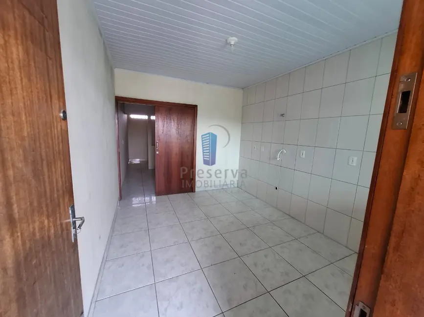 Foto 1 de Kitnet com 1 quarto para alugar, 30m2 em Cordeiros, Itajai - SC
