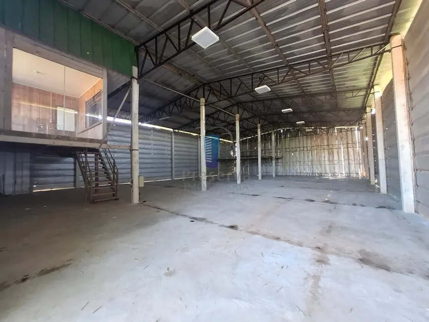 Foto 2 de Armazém / Galpão à venda, 530m2 em Brilhante I, Itajai - SC