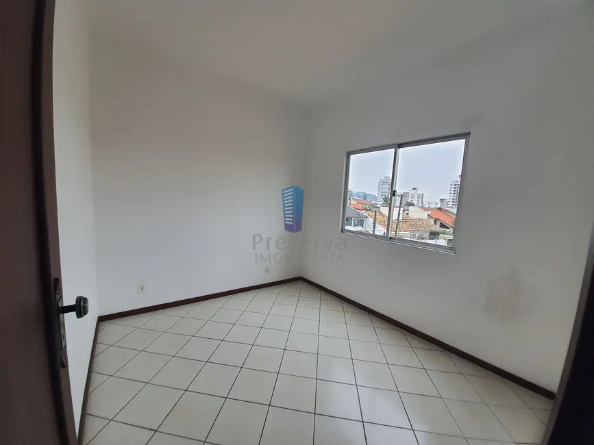 Apartamento com 2 quartos para alugar, 50m2 em Dom Bosco, Itajai - SC - imagem 9 Foto 9 de Apartamento com 2 quartos para alugar, 50m2 em Dom Bosco, Itajai - SC