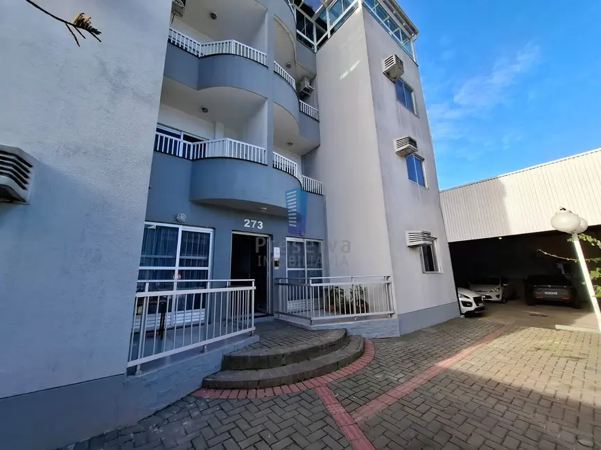 Apartamento com 2 quartos para alugar, 50m2 em Dom Bosco, Itajai - SC - imagem 1 Foto 1 de Apartamento com 2 quartos para alugar, 50m2 em Dom Bosco, Itajai - SC