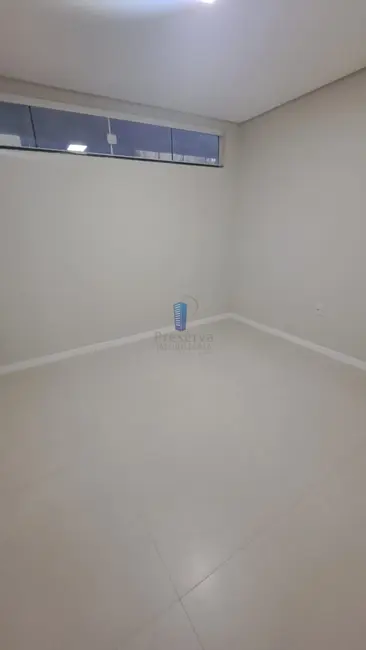 Sobrado com 3 quartos para alugar, 90m2 em Fazenda, Itajai - SC - imagem 2 Foto 2 de Sobrado com 3 quartos para alugar, 90m2 em Fazenda, Itajai - SC