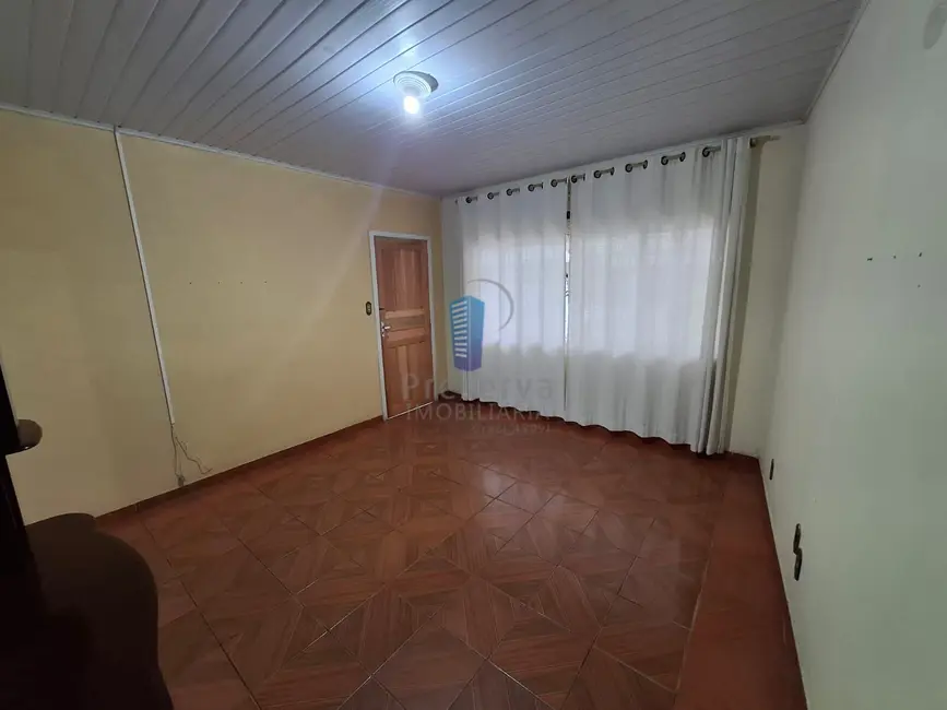 Casa com 3 quartos para alugar, 145m2 em Centro, Itajai - SC - imagem 7 Foto 7 de Casa com 3 quartos para alugar, 145m2 em Centro, Itajai - SC
