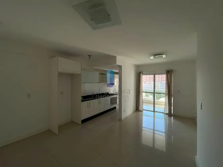 Foto 5 de Apartamento com 2 quartos para alugar, 78m2 em Centro, Itajai - SC