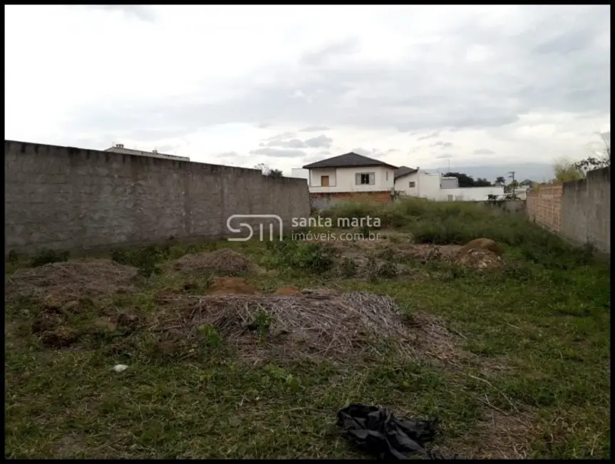 Foto 1 de Terreno / Lote à venda, 2940m2 em Parque Mondesir, Lorena - SP