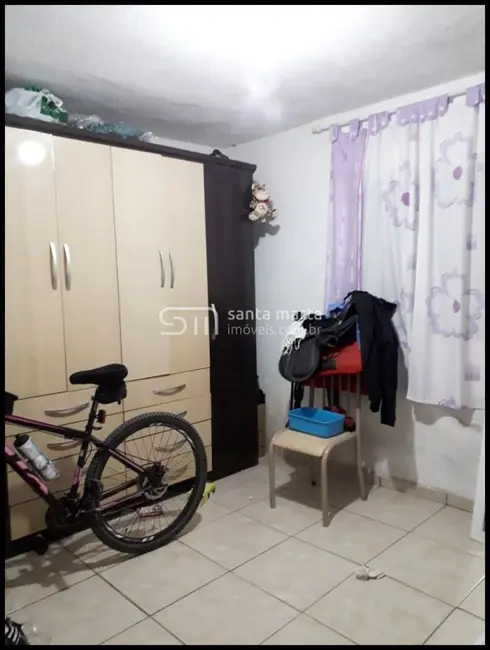 Foto 3 de Casa com 2 quartos à venda, 300m2 em Lorena - SP