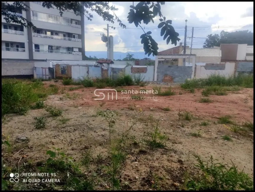 Foto 2 de Terreno / Lote à venda, 2940m2 em Lorena - SP