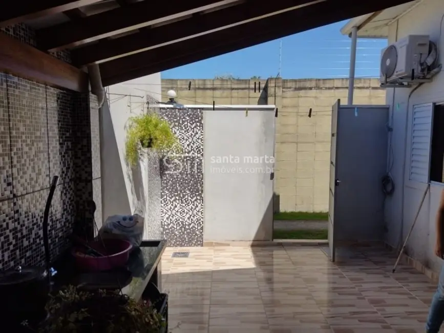 Foto 8 de Casa com 2 quartos à venda, 24m2 em Lorena - SP