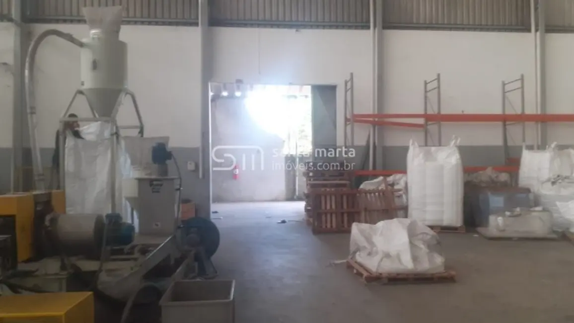 Foto 4 de Armazém / Galpão à venda, 24m2 em Lorena - SP