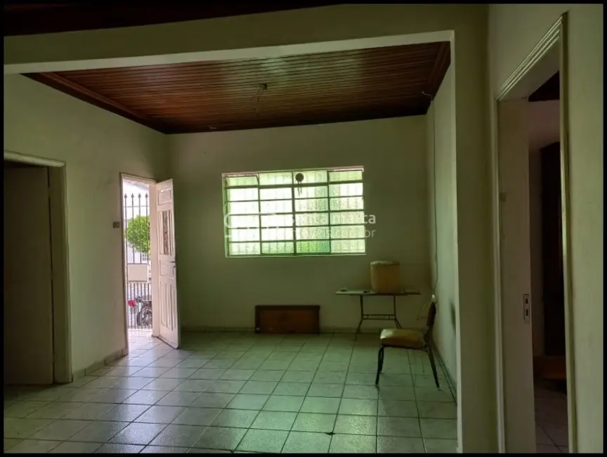 Foto 1 de Casa com 3 quartos à venda, 24m2 em Cabelinha, Lorena - SP