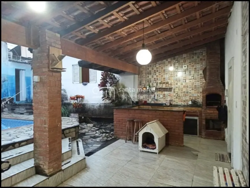 Foto 1 de Casa com 5 quartos à venda, 24m2 em Lorena - SP