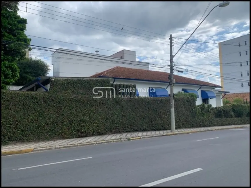Foto 3 de Casa com 4 quartos à venda, 24m2 em Centro, Lorena - SP