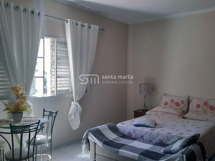 Foto 2 de Sobrado com 4 quartos à venda, 267m2 em Vila Geny, Lorena - SP