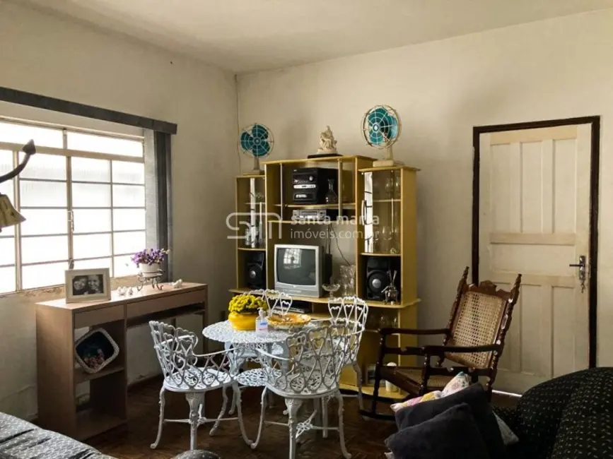 Casa com 3 quartos à venda, 300m2 em Jardim Margarida, Lorena - SP - imagem 6 Foto 6 de Casa com 3 quartos à venda, 300m2 em Jardim Margarida, Lorena - SP