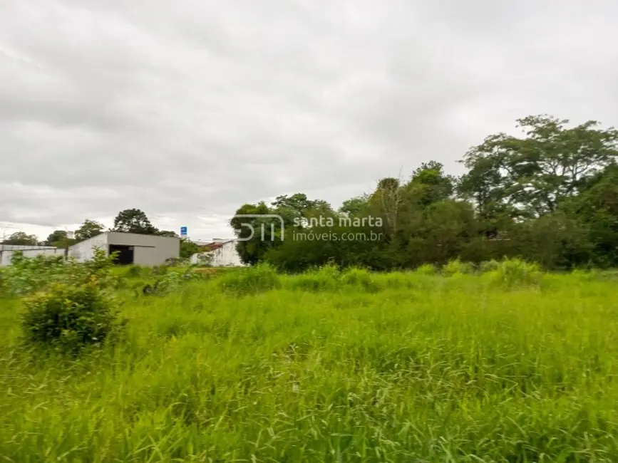 Foto 1 de Terreno / Lote à venda, 2700m2 em Lorena - SP