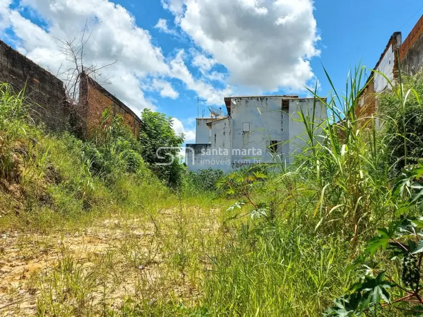 Foto 1 de Terreno / Lote à venda, 384m2 em Cachoeira Paulista - SP