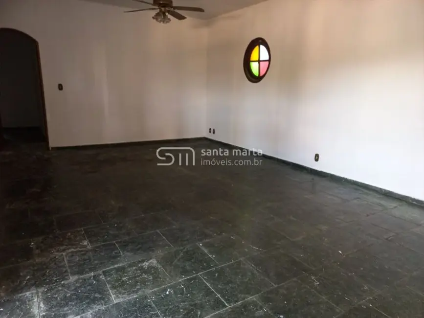 Foto 2 de Sobrado com 3 quartos à venda, 457m2 em Alto da Bela Vista, Cachoeira Paulista - SP