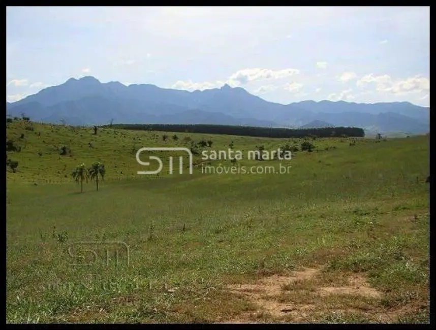Foto 1 de Fazenda / Haras com 1 quarto à venda, 457m2 em Cachoeira Paulista - SP