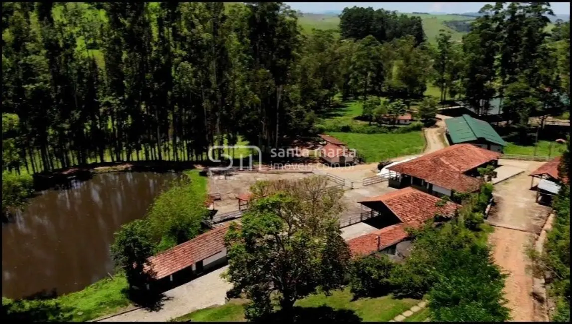 Foto 4 de Fazenda / Haras com 5 quartos à venda, 300m2 em Cunha - SP