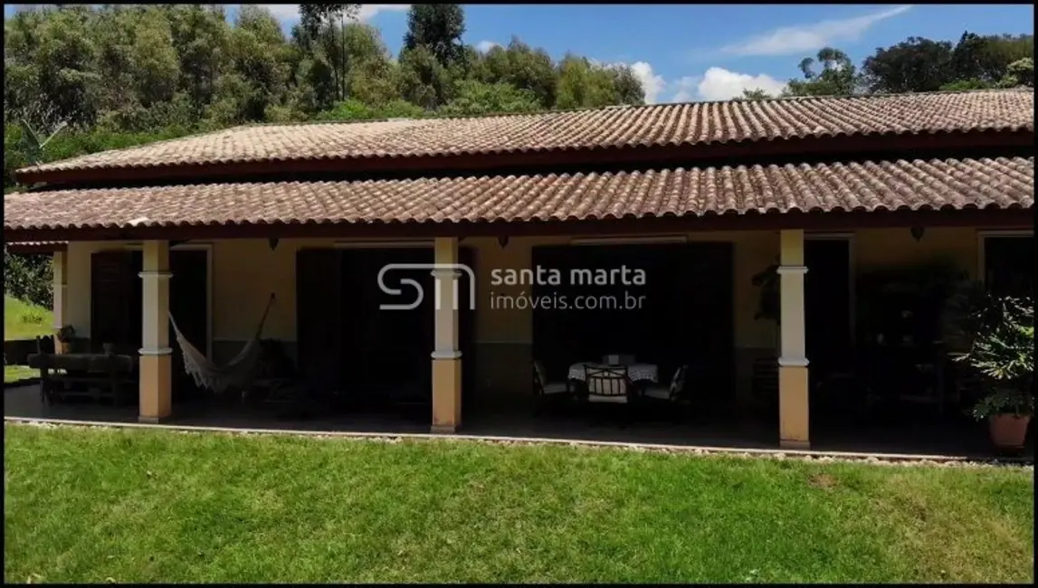 Foto 6 de Fazenda / Haras com 5 quartos à venda, 300m2 em Cunha - SP