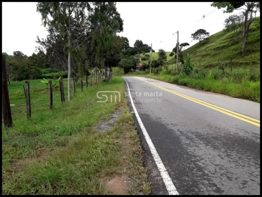 Foto 7 de Fazenda / Haras com 3 quartos à venda, 24m2 em Guaratingueta - SP