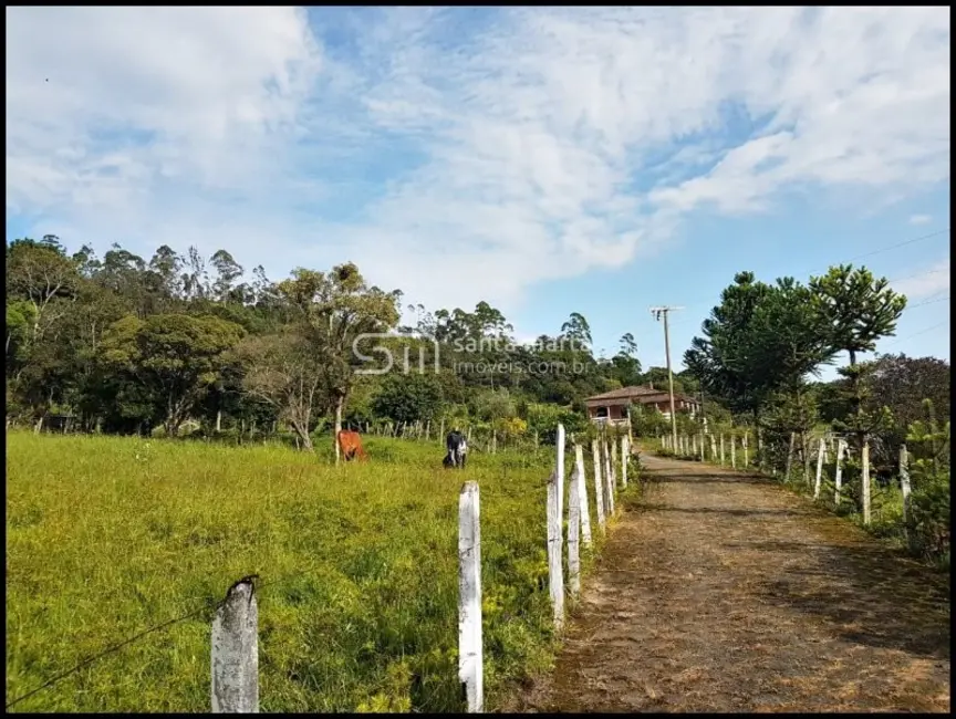 Foto 4 de Fazenda / Haras com 4 quartos à venda, 24m2 em Delfim Moreira - MG