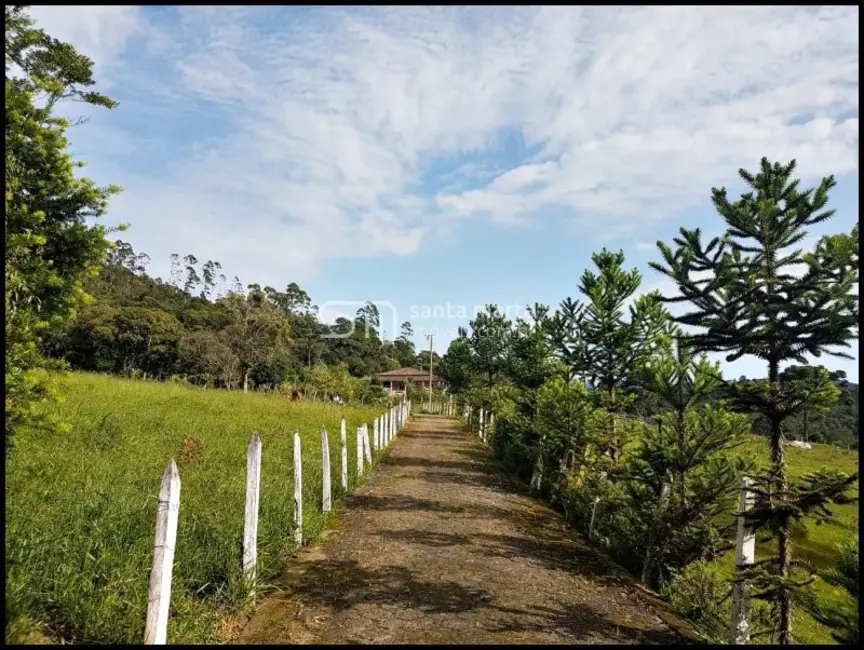 Foto 7 de Fazenda / Haras com 4 quartos à venda, 24m2 em Delfim Moreira - MG