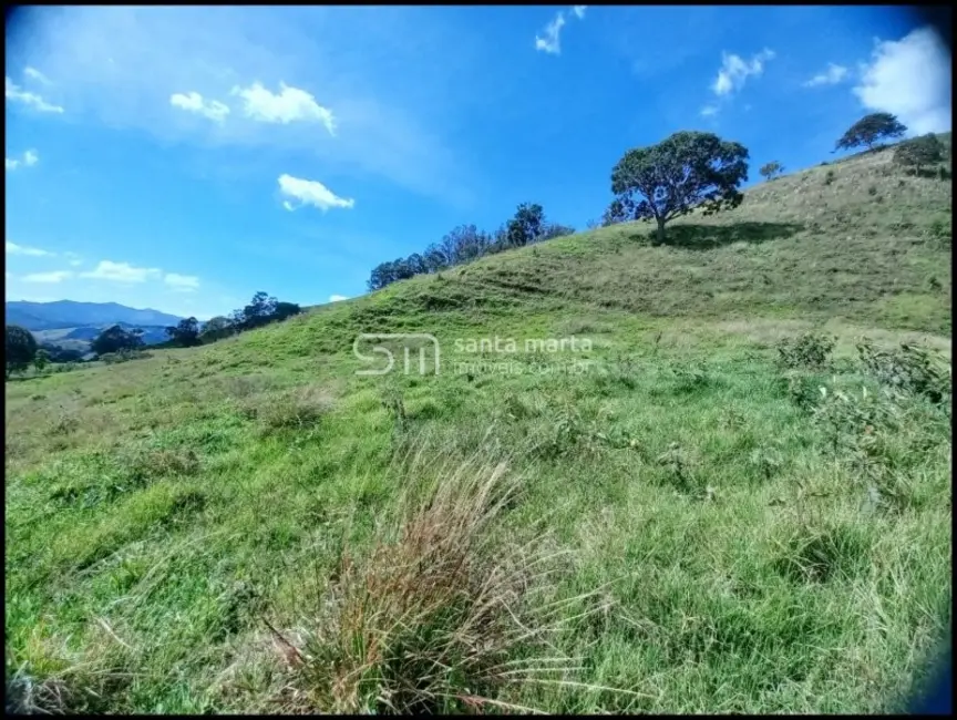 Foto 3 de Fazenda / Haras à venda, 183m2 em Marmelopolis - MG