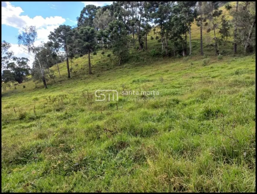 Foto 9 de Fazenda / Haras à venda, 183m2 em Marmelopolis - MG