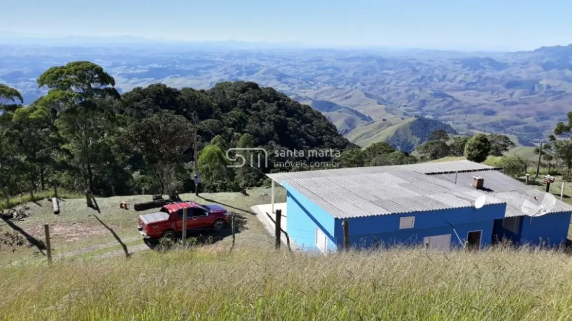 Foto 2 de Fazenda / Haras com 3 quartos à venda, 24m2 em Arapei - SP