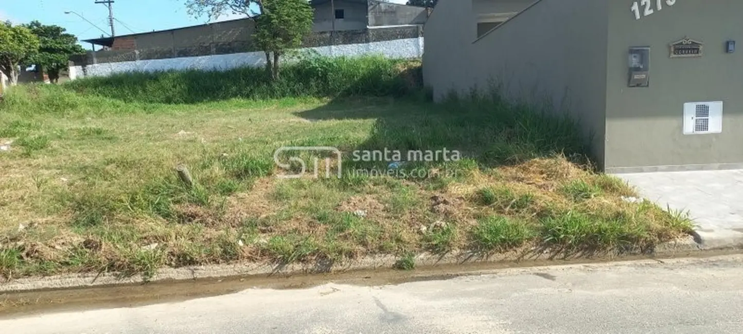 Foto 1 de Terreno / Lote à venda, 125m2 em Lorena - SP