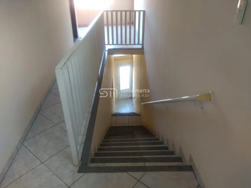 Sobrado com 3 quartos à venda, 280m2 em Centro, Piquete - SP - imagem 6 Foto 6 de Sobrado com 3 quartos à venda, 280m2 em Centro, Piquete - SP