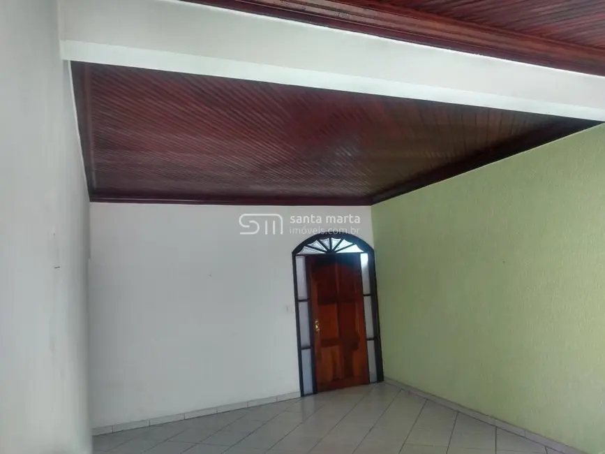 Sobrado com 3 quartos à venda, 280m2 em Centro, Piquete - SP - imagem 3 Foto 3 de Sobrado com 3 quartos à venda, 280m2 em Centro, Piquete - SP
