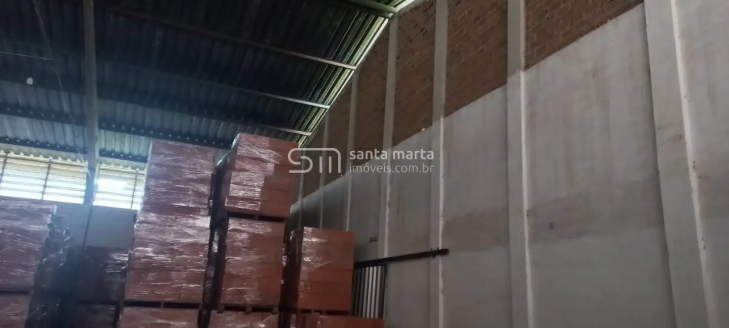 Armazém / Galpão à venda, 280m2 em Centro, Canas - SP - imagem 8 Foto 8 de Armazém / Galpão à venda, 280m2 em Centro, Canas - SP