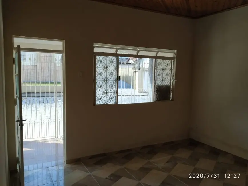 Foto 9 de Casa com 3 quartos à venda, 280m2 em Centro, Lorena - SP