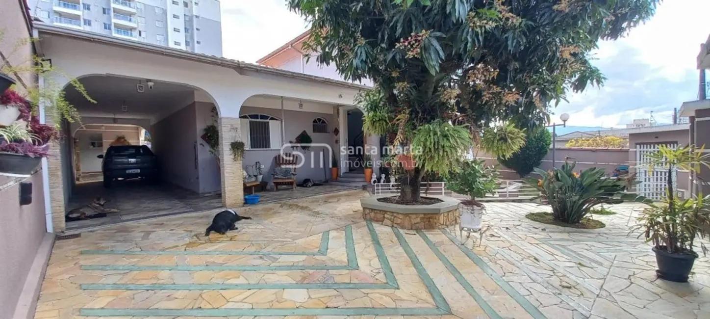 Foto 5 de Casa com 3 quartos à venda, 280m2 em Lorena - SP