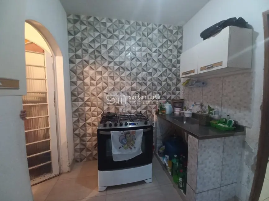 Casa com 3 quartos à venda, 280m2 em Centro, Lorena - SP - imagem 4 Foto 4 de Casa com 3 quartos à venda, 280m2 em Centro, Lorena - SP